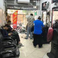 آرایشگر آقا بدون مشتری با درامد بالا 50/50