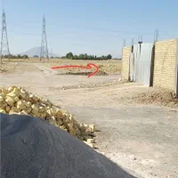 زمین درب حیاط
