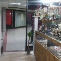 یک باب مغازه 21متری
