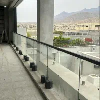 شیشه بالکن و جان پناه