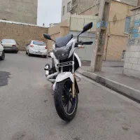 آپاچی 180 مدل 1395