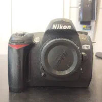 نیکن D70
