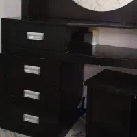 یک عدد دراور باآینه