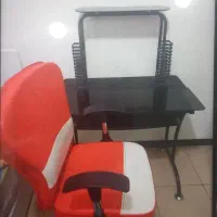 میز وصندلی کامپیوتر