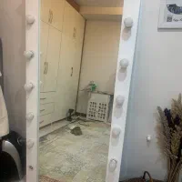 آینه چراغ دار