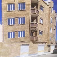 فروش ساختمان ۳طبقه یکجا /هر طبقه ۱۲۰متر /شهرک