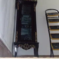 بوفه تمیز کوچک|بوفه، ویترین، کنسول|چهارباغ, |دیوار