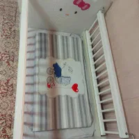 تخت نوزاد