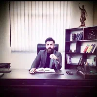 وکیل پایه یک دادگستری