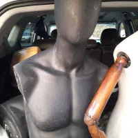 دو عدد نیم تنه   ویک جفت پا عدد دست دو توافقیم|فروشگاه و مغازه|تهران, شهرک صدرا|دیوار