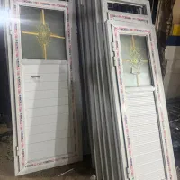 استادکار دوجدارهupvcو یک کارگر ساده