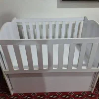 تخته خواب نوزاد