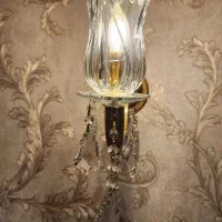 لوستر دیوار کوب