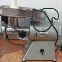 ۲ دستگاه چرخ گوشت