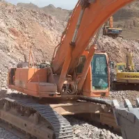 اجاره یک دستگاه بیل مکانیکی دوسان ۴۷۰. توافقی|خودرو سنگین|اصفهان, احمدآباد|دیوار