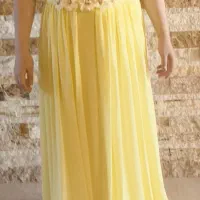 لباس زرد|لباس|صدرا-فارس, فاز ۱|دیوار