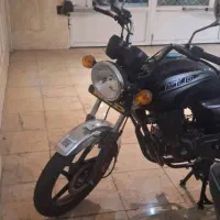 موتور سیکلت کی ال دی 200 سیسی