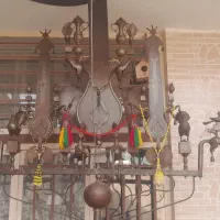 علامت کهنه|کلکسیون اشیاء عتیقه|اصفهان, بهارستان|دیوار