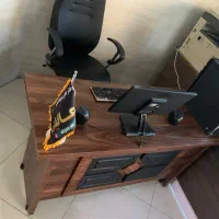 میز و صندلی مدیریت و ارباب رجوع کامل با یخچال|دفتر کار|اهواز, فرهنگ شهر|دیوار