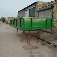 تریلی پشت تراکتوری