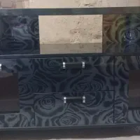 میز تلوزیون هایگلس