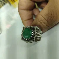 انگشتر نقره زمزد