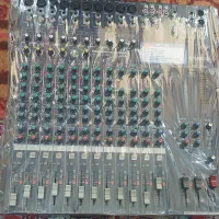 میکسر بهرینگر، میکسر یاماها، پار ال ای دی