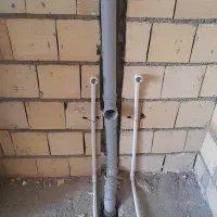 لوله کش آب و فاضلاب