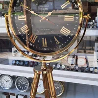 ساعت ایستاده سه پایه فلزی