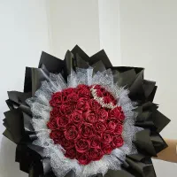 دسته گل،باکس گل،باکس نوزاد،روزمادر،روز زن|گل مصنوعی|قم, چهل درخت‎|دیوار