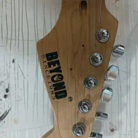 فروش فوری گیتار الکتریک|گیتار، بیس، امپلیفایر|بندرعباس, |دیوار