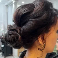 شنیون مو با مبلغ ۱۵۰ تومن