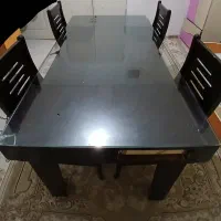 میز ناهارخوری