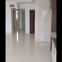 ۱۱۲متری / بلوار حکیم طبقه۳/ ۲خواب /نوساز /نیایش