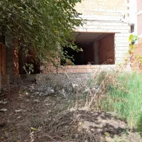 فروش خانه ویلایی نیمه کاره ۲۱۵ متری ۴ خوابه