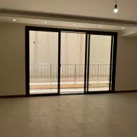 100متراپارتمان/صفرشیک/جنوبی/داخل‌خ‌ملک‌شمالی|فروش آپارتمان|اصفهان, ملک|دیوار