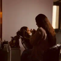 فیلمبرداری حرفهای + سناریو اختصاصی (شیراز)|خدمات رایانهای و موبایل|شیراز, زرهی|دیوار