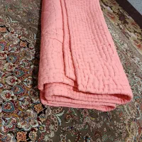 لحاف به همراه ملحفه سفید عروس کاملا نو میباشد|سرویس روتختی|فردیس, شهرک شهید حسینی|دیوار