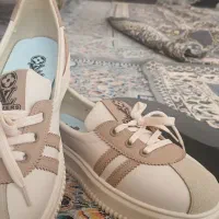 کفش سایز ۳۸