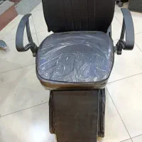 صندلی ارایشگاه|آرایشگاه و سالن‌های زیبایی|فولادشهر, B4|دیوار