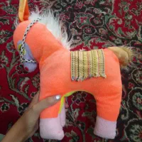 عروسک|اسباب‌‌بازی|گلبهار, شهر جدید گلبهار|دیوار