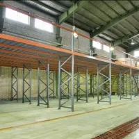 بالکن صنعتی.نیم طبقه بالکن سوله راک