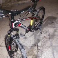 دوچرخه|دوچرخه، اسکیت، اسکوتر|ری, شهادت|دیوار