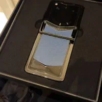 Vertu ironflip گوشی ورتو آیرون فلیپ