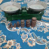 ترازو قدیمی