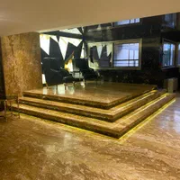 **330 متر آپارتمان فول مشاعات ابشار دوم**