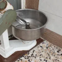 خمیر گیر ۱۴ کیلویی ۱۸ میلیون تومان