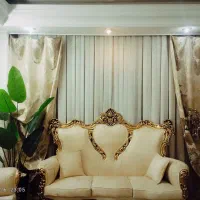 پرده به همراه والان