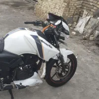 آپاچی ۱۶۰ مدل ۹۵ سفید.