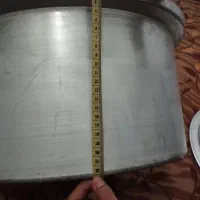 دو تا دیگ کاملا نو|ظروف پختوپز|لامرد, |دیوار